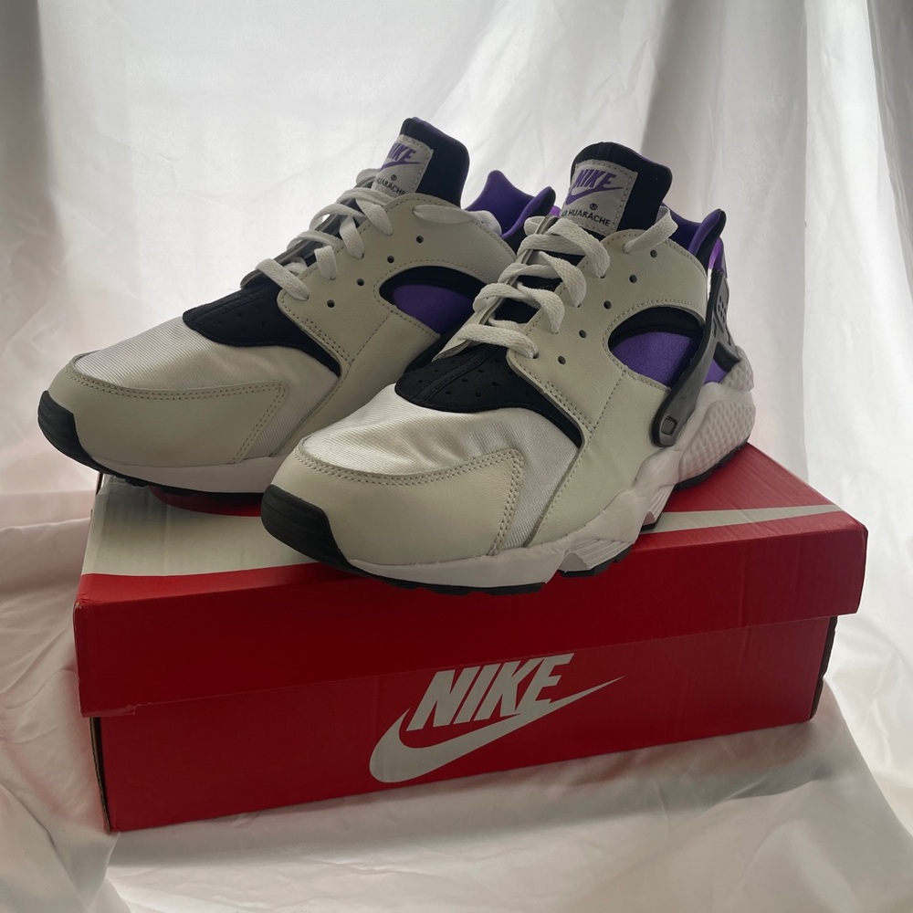 Nike Air Haurache Hyper Grape Size 12